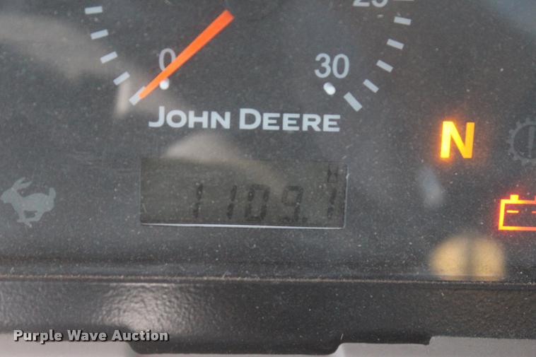 image for item L4822 2013 John Deere 5101E MFWD tractor