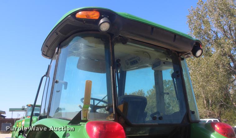 image for item L4822 2013 John Deere 5101E MFWD tractor