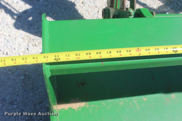 image for item L4822 2013 John Deere 5101E MFWD tractor