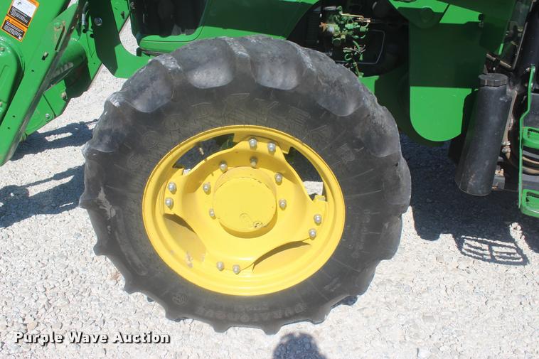 image for item L4822 2013 John Deere 5101E MFWD tractor