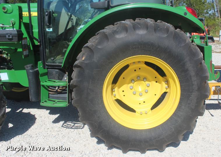 image for item L4822 2013 John Deere 5101E MFWD tractor