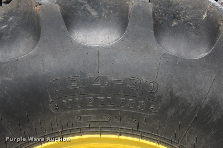 image for item L4822 2013 John Deere 5101E MFWD tractor