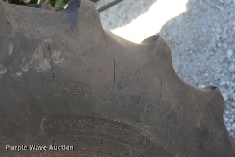 image for item L4822 2013 John Deere 5101E MFWD tractor