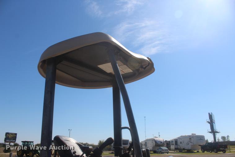 image for item L4823 2006 New Holland E355R compact excavator