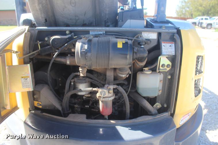 image for item L4823 2006 New Holland E355R compact excavator