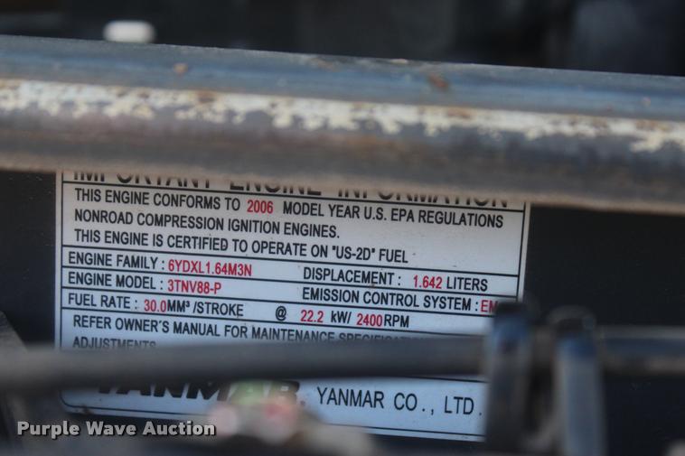 image for item L4823 2006 New Holland E355R compact excavator