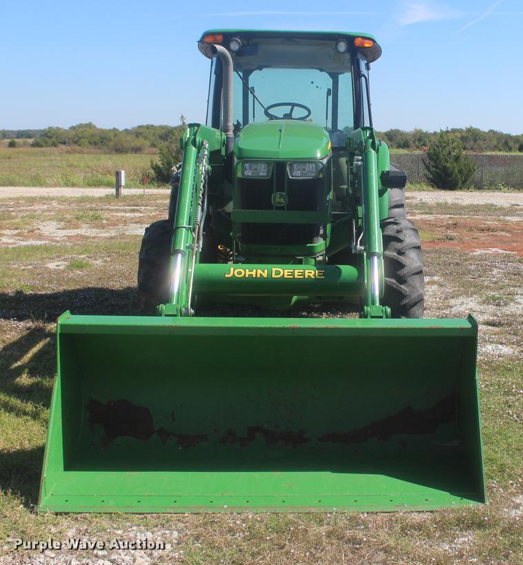 image for item L4824 2013 John Deere 5085E MFWD tractor