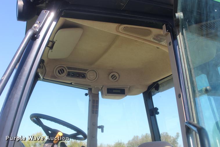 image for item L4824 2013 John Deere 5085E MFWD tractor