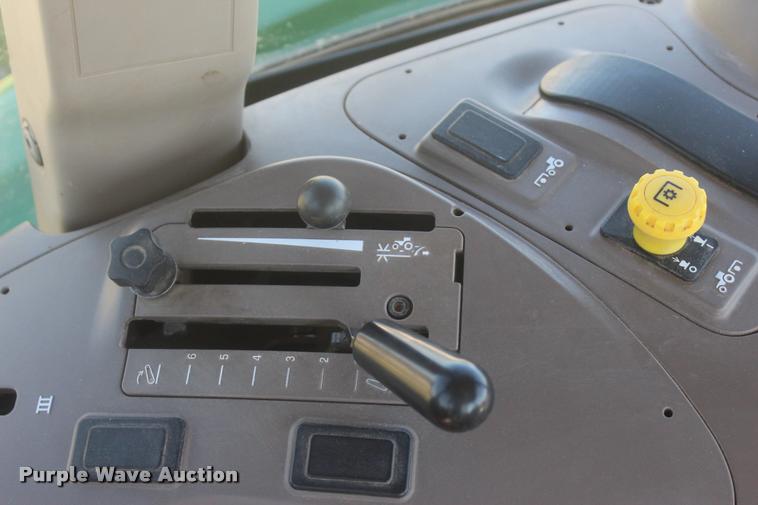 image for item L4824 2013 John Deere 5085E MFWD tractor