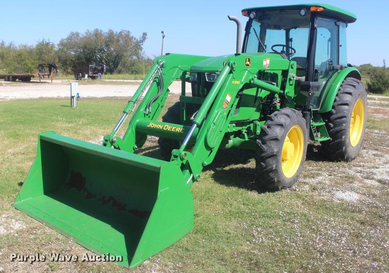 image for item L4824 2013 John Deere 5085E MFWD tractor