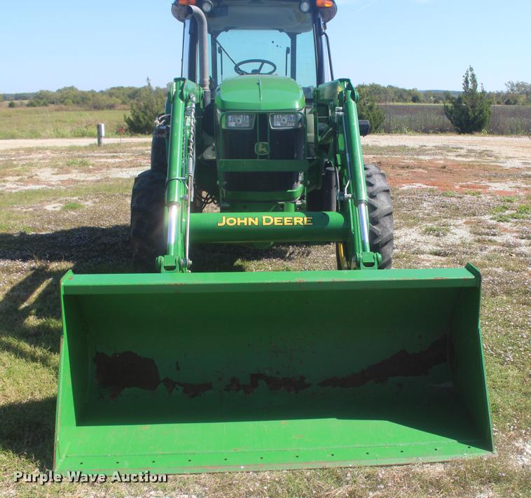 image for item L4824 2013 John Deere 5085E MFWD tractor