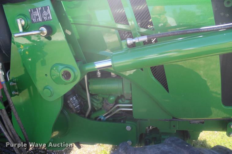 image for item L4824 2013 John Deere 5085E MFWD tractor