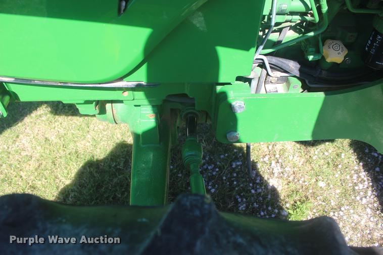 image for item L4824 2013 John Deere 5085E MFWD tractor