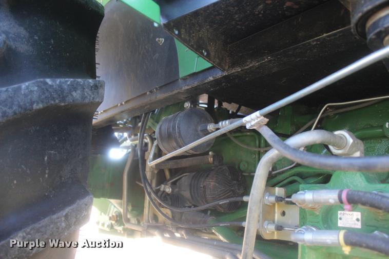 image for item L4824 2013 John Deere 5085E MFWD tractor