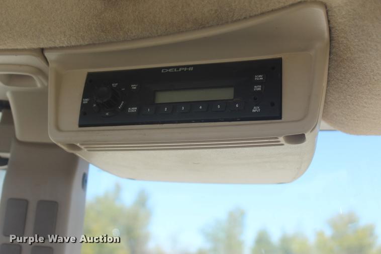 image for item L4825 2013 John Deere 6115D MFWD tractor