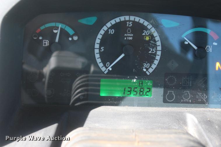 image for item L4825 2013 John Deere 6115D MFWD tractor