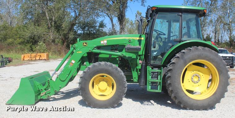 image for item L4826 2013 John Deere 6130D MFWD tractor
