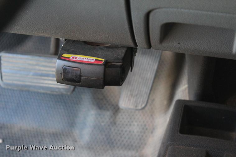 image for item L4827 2012 Chevrolet Silverado 2500HD Crew Cab pickup truck