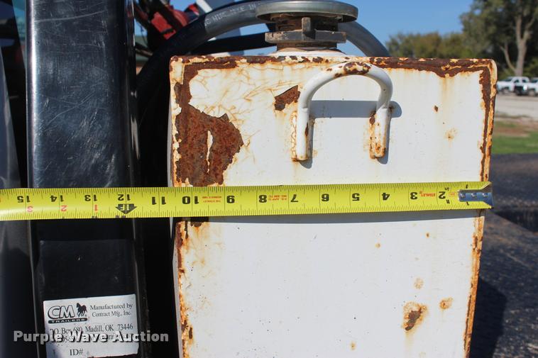 image for item L4829 2011 Chevrolet Silverado 3500HD Crew Cab flatbed pickup truck