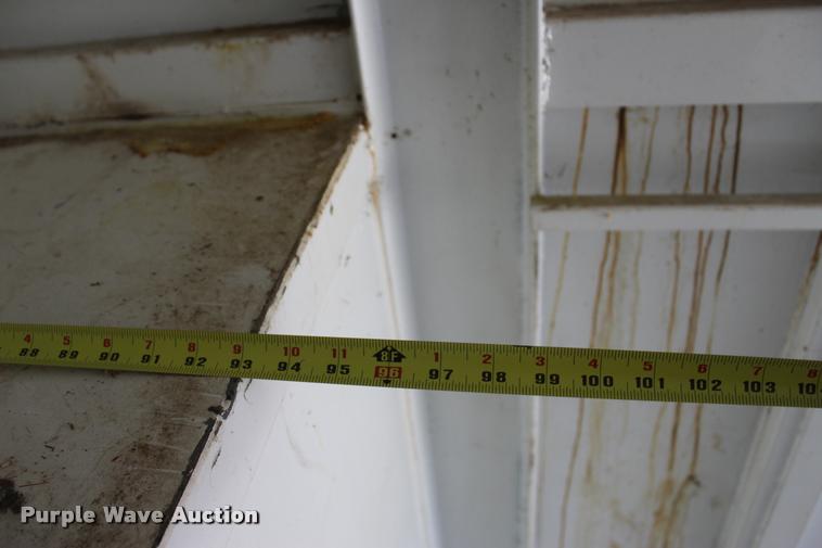 image for item L4830 2007 WW enclosed cargo trailer