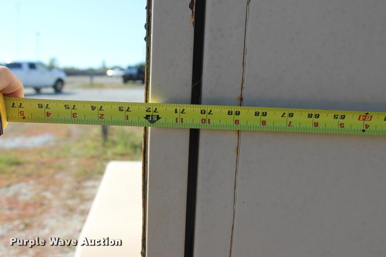 image for item L4831 1994 WW enclosed cargo trailer