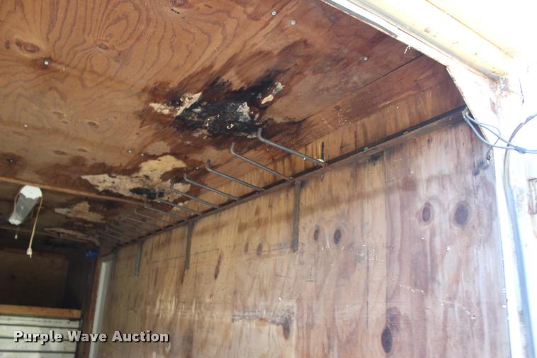 image for item L4831 1994 WW enclosed cargo trailer