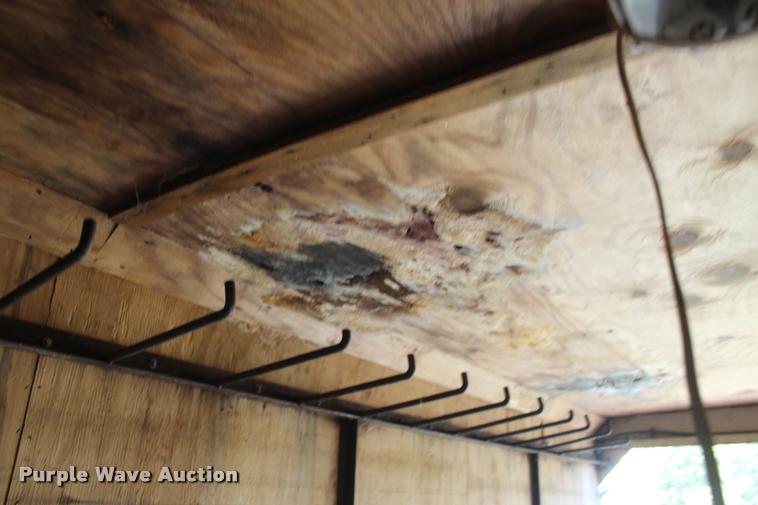 image for item L4831 1994 WW enclosed cargo trailer