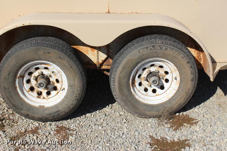 image for item L4831 1994 WW enclosed cargo trailer