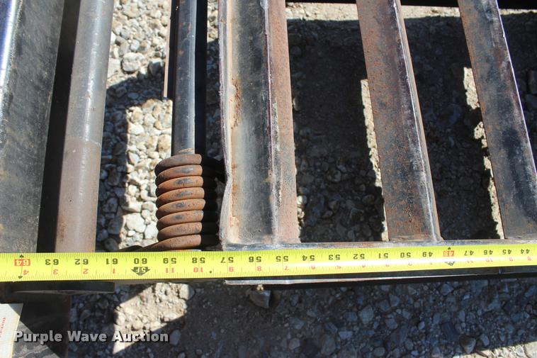 image for item L4836 2013 Elite Flex Control 32 equipment trailer