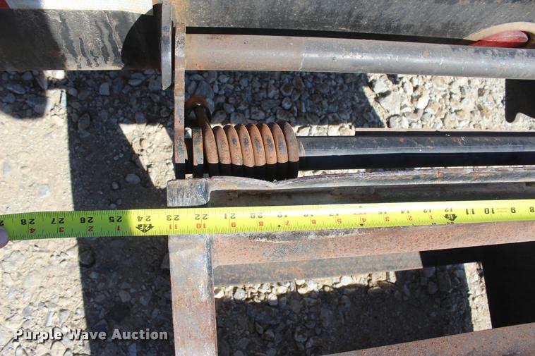 image for item L4836 2013 Elite Flex Control 32 equipment trailer