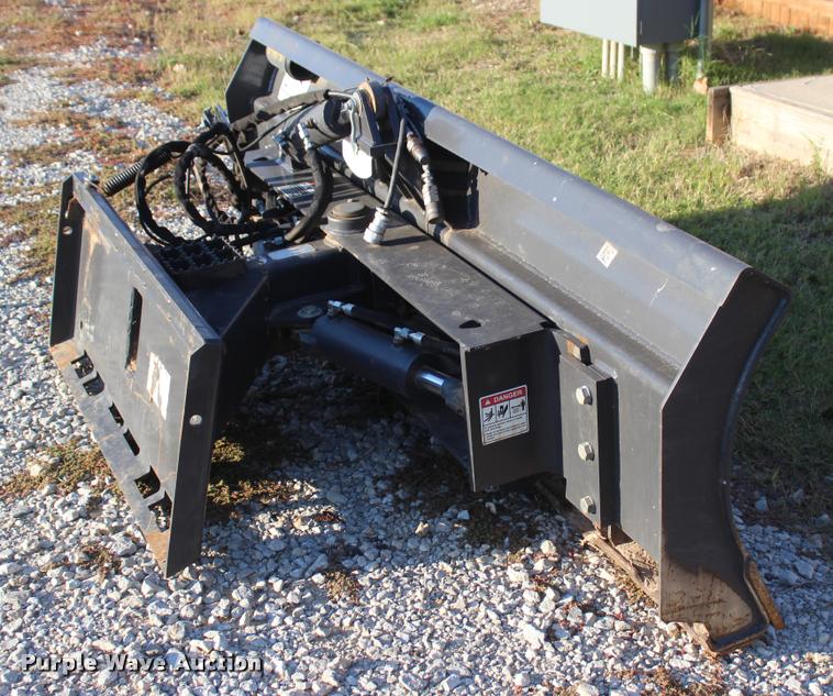 image for item L4838 2014 Bradco Paladin ATP96 dozer blade