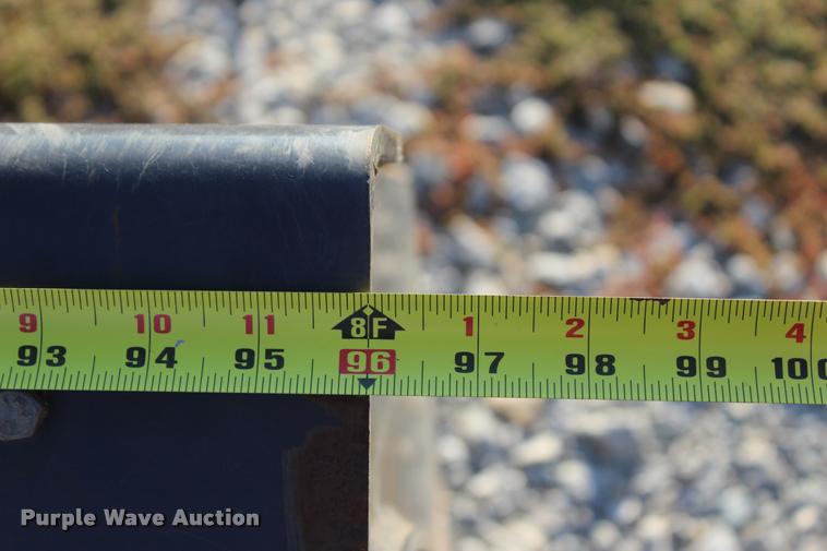 image for item L4838 2014 Bradco Paladin ATP96 dozer blade