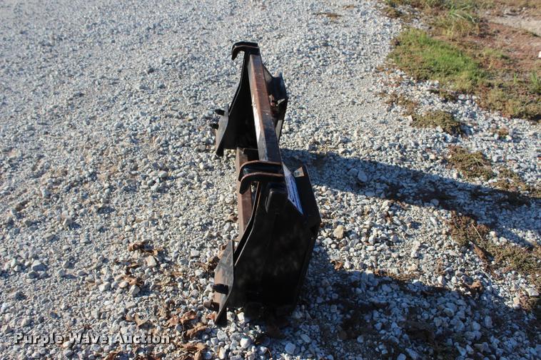 image for item L4842 Tri-L quick attach