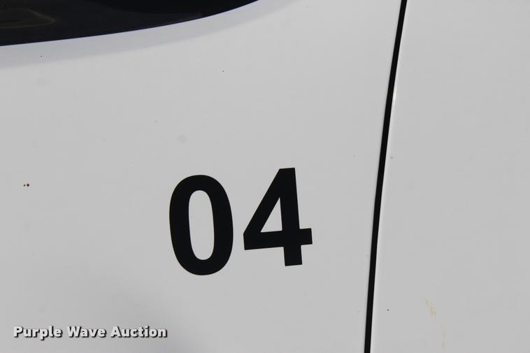 image for item L4843 2013 Chevrolet Silverado 2500HD Crew Cab pickup truck