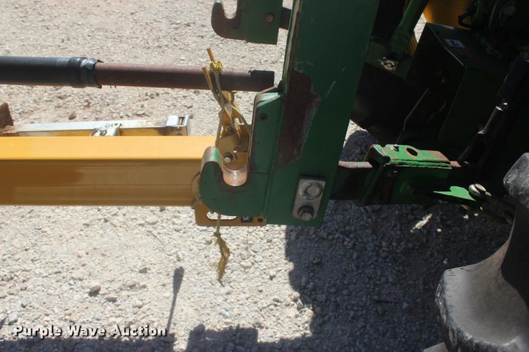 image for item L4846 John Deere quick attach