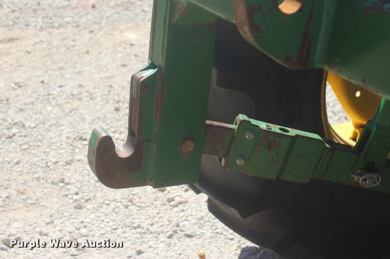 image for item L4846 John Deere quick attach