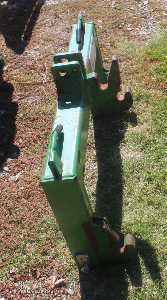 image for item L4847 John Deere quick attach