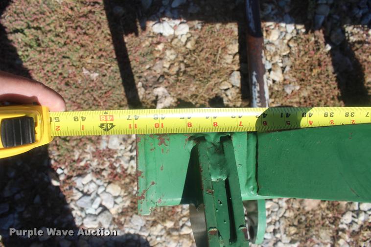 image for item L4848 Tri-L WW-2500QTDB1 bale spear