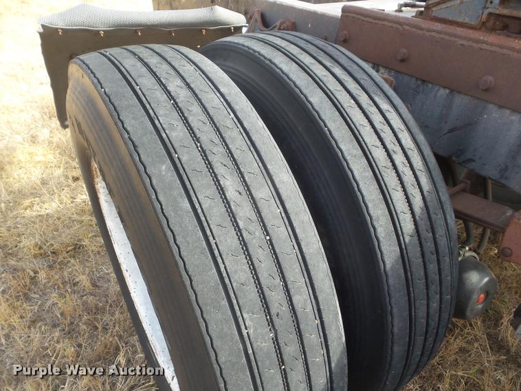 image for item AP9612 International truck rear end