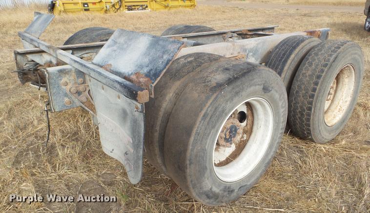 image for item AP9613 Mack truck rear end