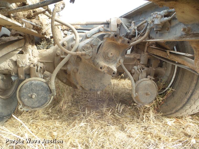 image for item AP9613 Mack truck rear end