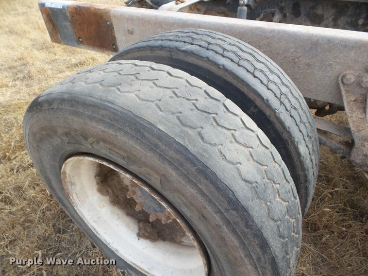 image for item AP9613 Mack truck rear end