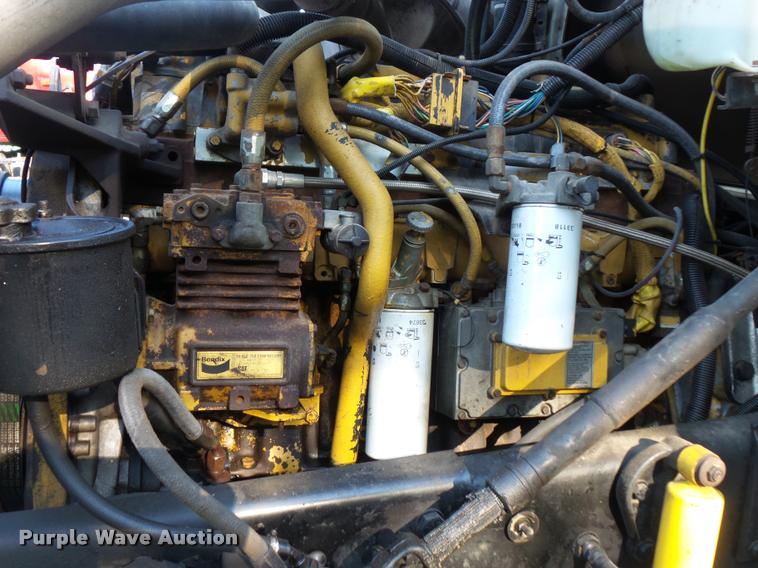 image for item BS9760 1994 Ford LTLS9000 semi truck