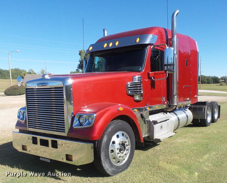 image for item BU9791 2011 Freightliner Coronado 132 semi truck