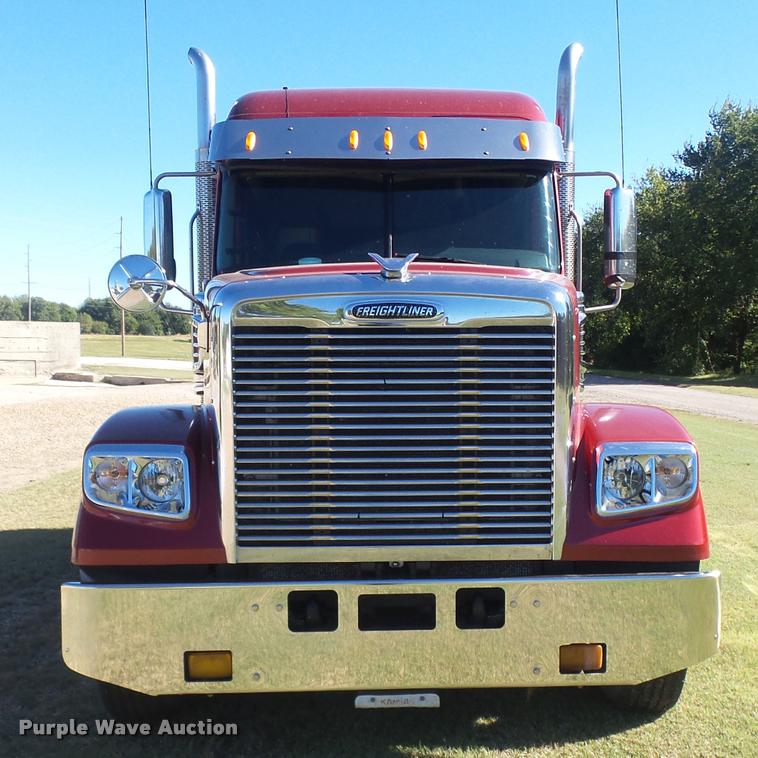 image for item BU9791 2011 Freightliner Coronado 132 semi truck