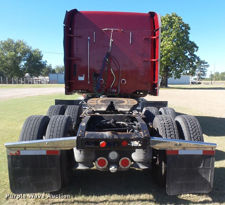 image for item BU9791 2011 Freightliner Coronado 132 semi truck