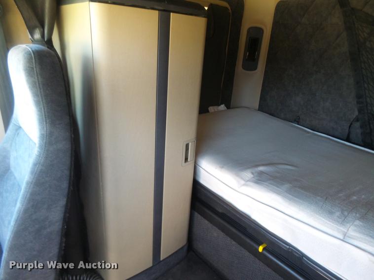 image for item BU9791 2011 Freightliner Coronado 132 semi truck