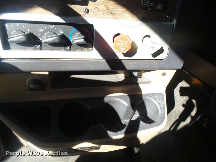 image for item BU9791 2011 Freightliner Coronado 132 semi truck