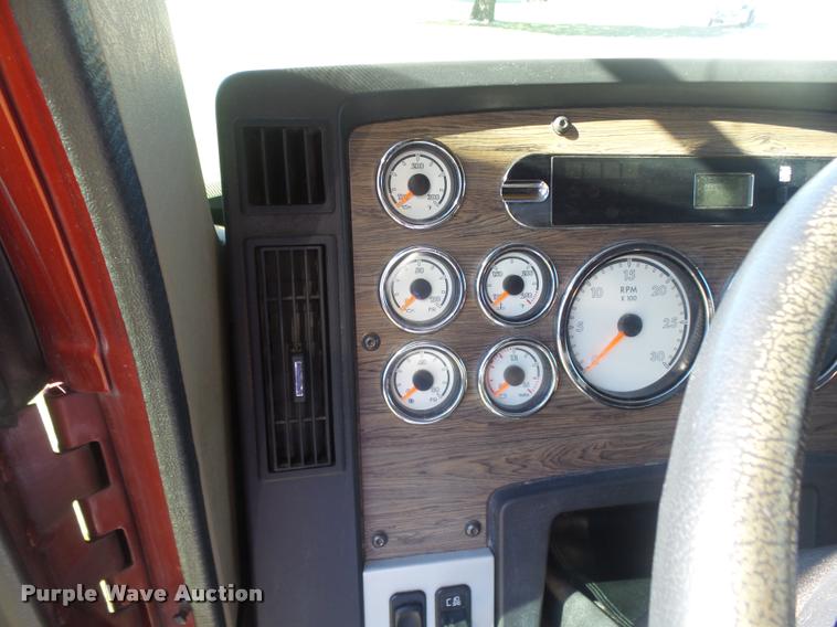 image for item BU9791 2011 Freightliner Coronado 132 semi truck