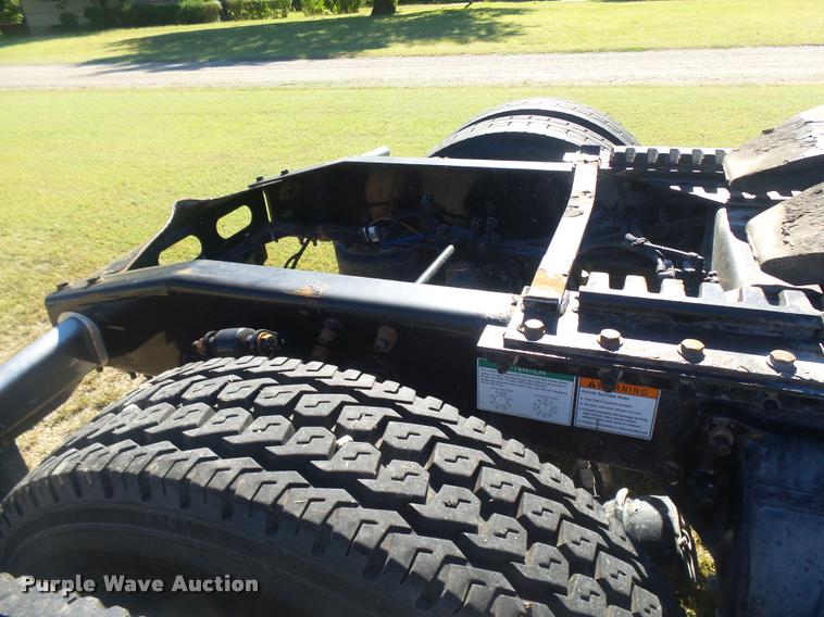 image for item BU9791 2011 Freightliner Coronado 132 semi truck